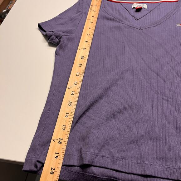 Tommy Jeans Purple V-Neck Ribbed T-Shirt Size Medium - Picture 7 of 7